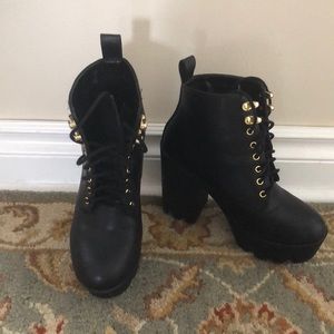 Black Platform Boots